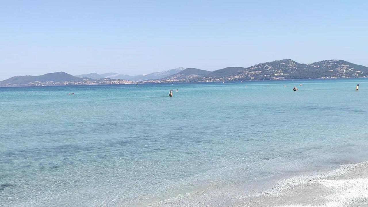 Superbe T2 Proche Des Plages Et Des Commerces Йер Экстерьер фото